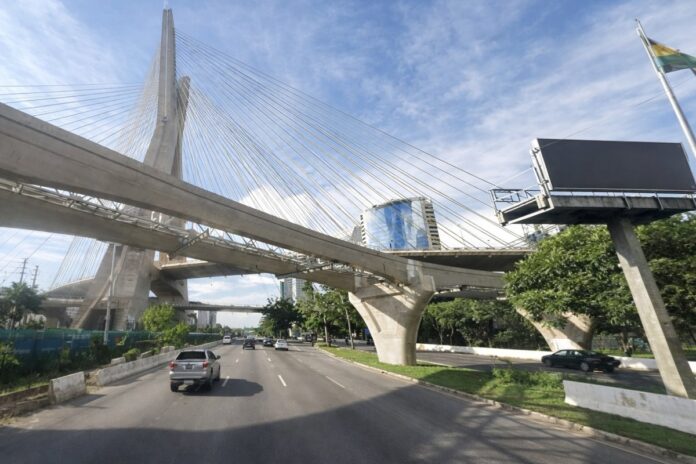 Liminar suspende contrato de R$ 2,1 bilhões com a Acciona para obras da ligação viária Roberto Marinho–Imigrantes, zona Sul da capital paulista