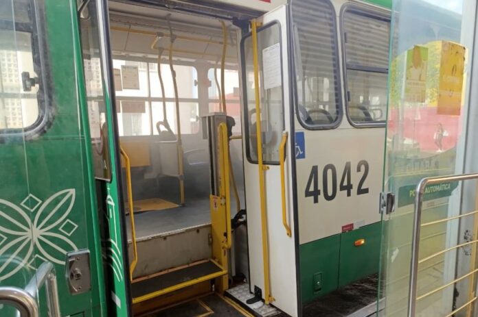 Agência Cuiabá Regula notifica Integração Transportes após pane elétrica e princípio de incêndio em ônibus