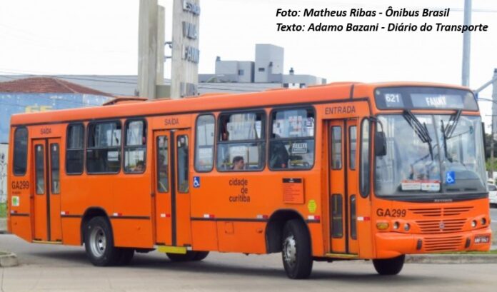 Câmara de Curitiba discute projeto para tornar informação sobre a idade dos ônibus mais transparente para a população