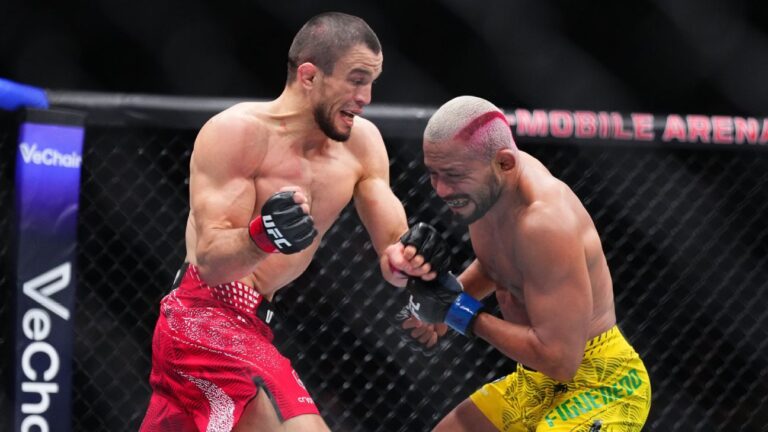 Deiveson Figueiredo decepciona após não bater o peso no UFC 324 e leva a pior contra primo de Khabib