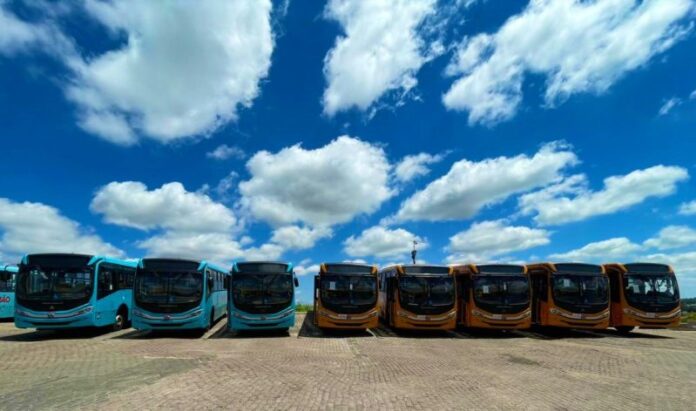 Empresa Viamão adquire cinco novos ônibus zero quilômetro Mascarello/Mercedes-Benz para frota do transporte coletivo de Viamão (RS)