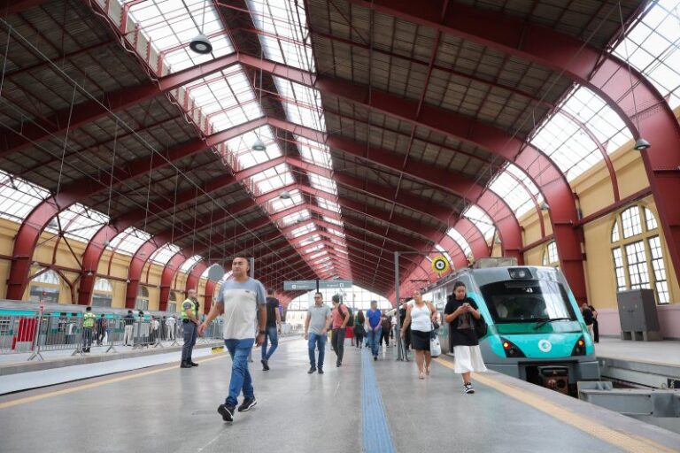 Estação Júlio Prestes, da Linha 8-Diamante, é reinaugurada no Centro da capital paulista nesta sexta-feira (30)