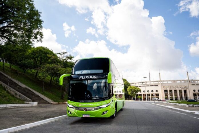 FlixBus lança promoção de verão com passagens a partir de R$ 23,99 para viajar pelo Brasil