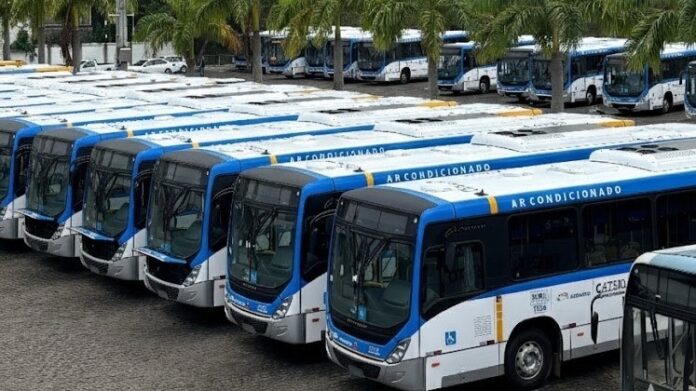 Grupo Redentor adquire 109 chassis de ônibus Mercedes-Benz para renovação de frota no Rio de Janeiro (RJ)