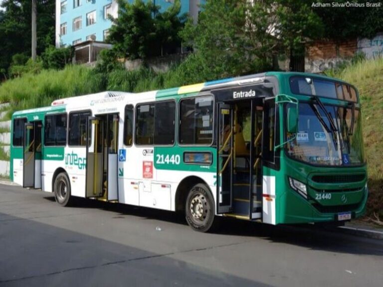 Ótima Transportes, de Salvador (BA), procura novos motoristas de ônibus e cobradores para atuação no transporte público