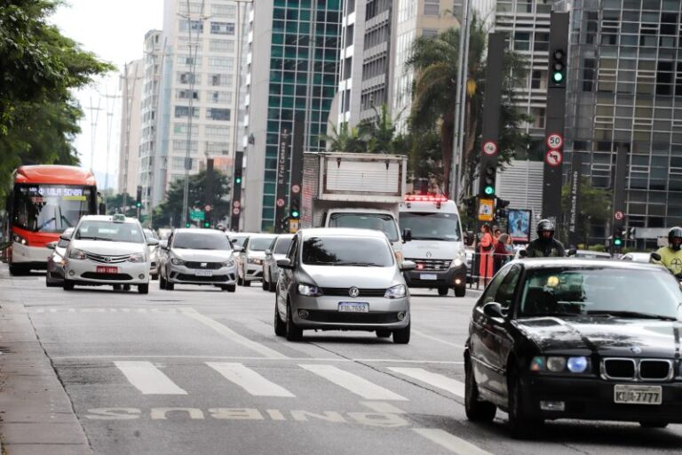 Pagamento do IPVA 2026 com desconto, para veículos do estado de São Paulo, pode ser realizado a partir desta segunda-feira (12)