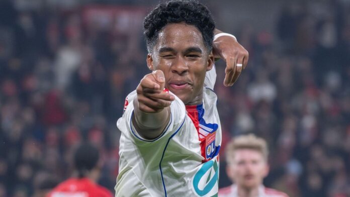 Por que Endrick, destaque em só 2 jogos no Lyon, não pode jogar Europa League pelo clube