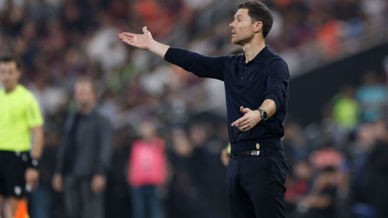 Real Madrid age rápido e já anuncia Arbeloa como novo técnico após saída de Xabi Alonso