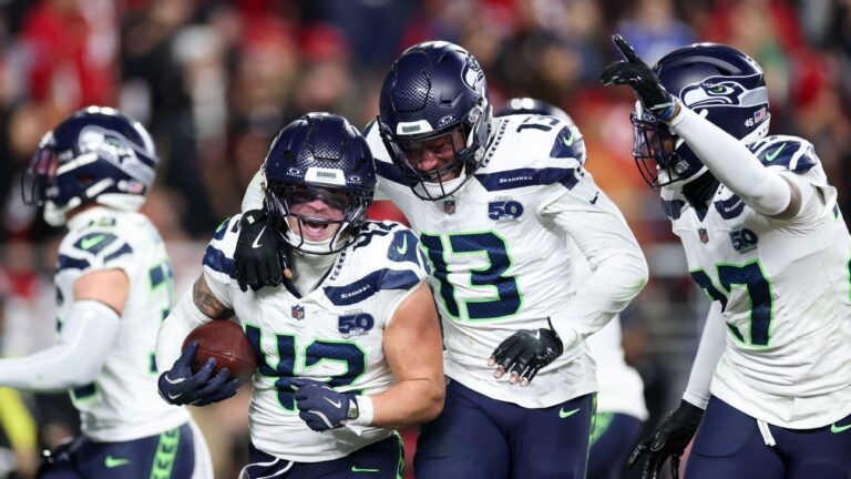 Seahawks vencem os 49ers e garantem primeiro lugar da Conferência Nacional na NFL