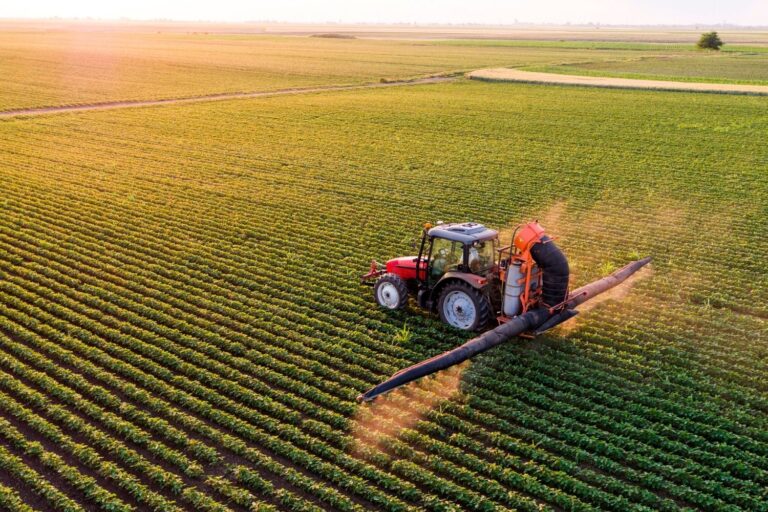 UE pode reduzir impostos sobre fertilizantes para promover acordo com Mercosul
