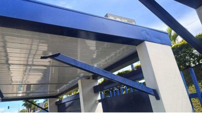 Vandalismo volta a atingir abrigos de ônibus em Hortolândia (SP), apesar de reformas recentes