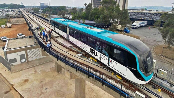 Aeromóvel de Guarulhos passa a transportar público em geral, mas em horário reduzido