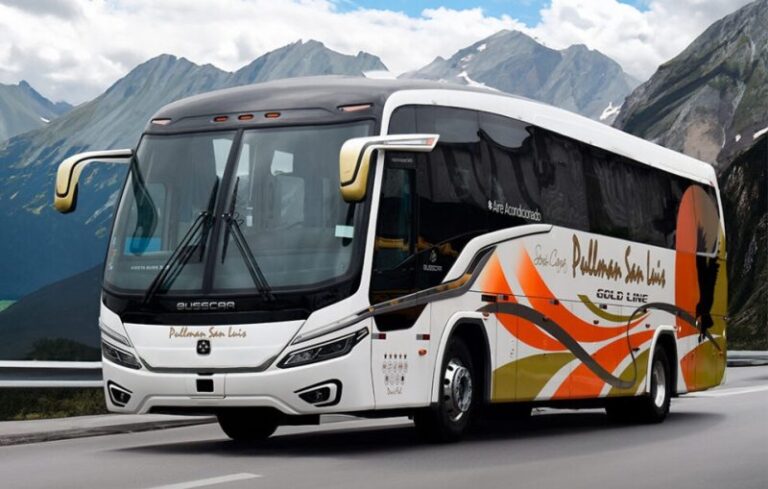Busscar entrega cinco Vissta Buss 345 para operadora chilena