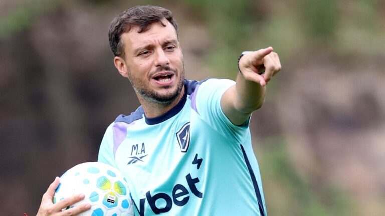 Como Anselmi se sai em mata-matas às vésperas de decisão no Botafogo e o que assistir no Disney+