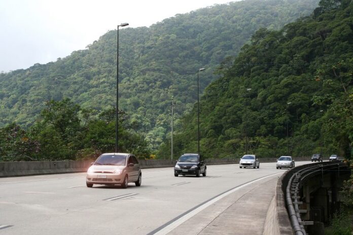 Governo de São Paulo estima cerca de 24 milhões de veículos em rodovias do estado no Carnaval 2026