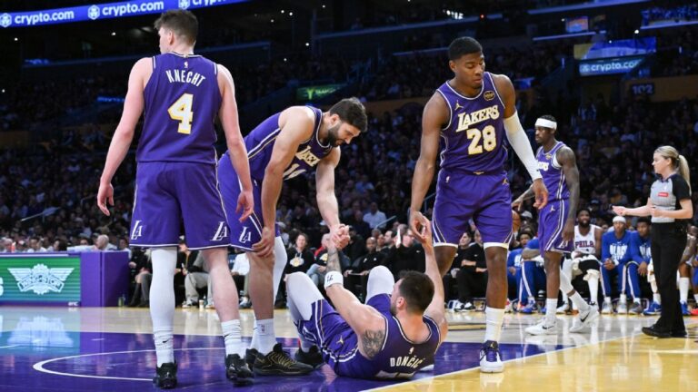 Luka Doncic sofre lesão na coxa, desfalca os Lakers e passará por ressonância magnética