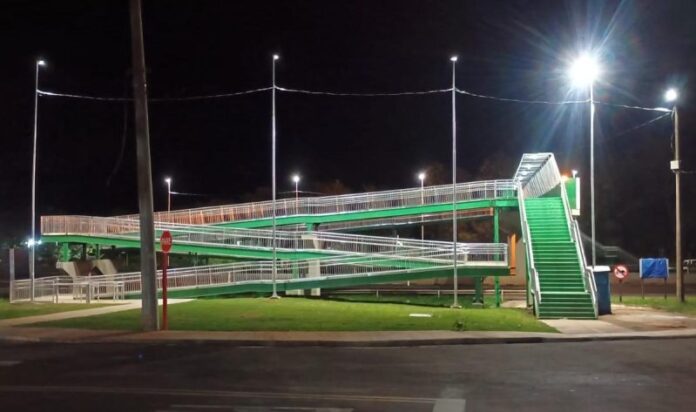 Maioria dos acidentes com pedestres e ciclistas ocorre, na região de São Carlos, próximo a passarelas da SP-310