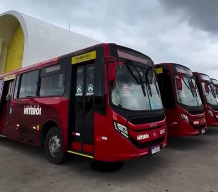 Niterói (RJ) recebe 39 ônibus Caio/Mercedes-Benz zero quilômetro para reforçar frota do transporte público