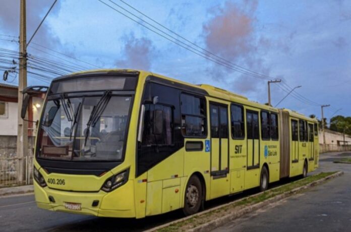 Ônibus urbanos de São Luís (MA) seguem parados mesmo após decisão judicial e acordo que colocaria fim a paralisação
