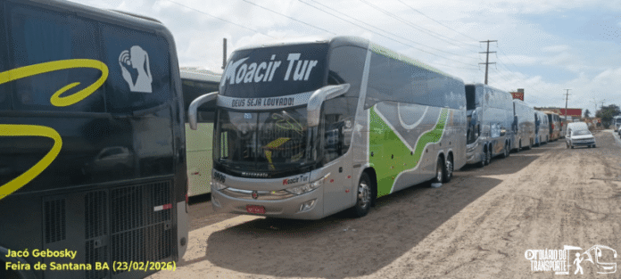 Regras da ANTT sobre transporte alternativo gera insatisfação de empresas e motoristas e protesto é realizado em Feira de Santana (BA)