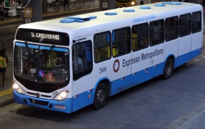Rodoviários da Região Metropolitana de Salvador aceitam proposta e descartam greve