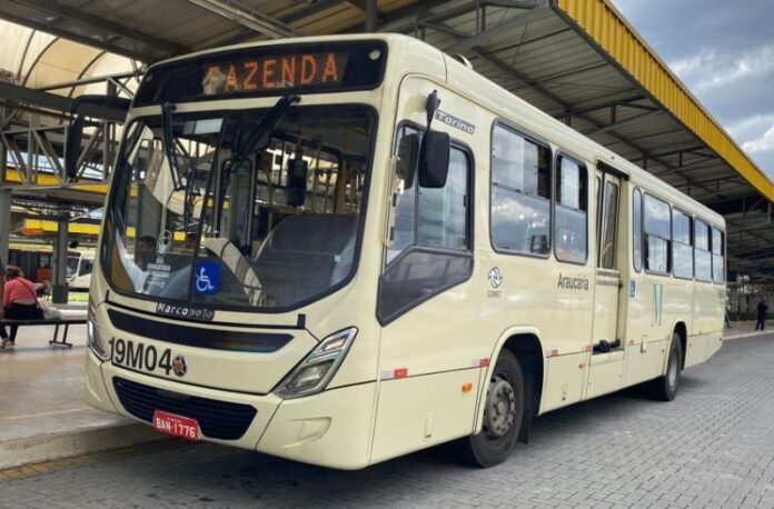 Tarifa dos ônibus que circulam na Região Metropolitana de Curitiba (PR) é congelada em R$ 6,00