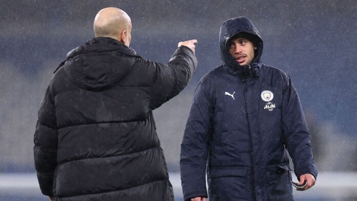 Teimosia e ajuda de psicólogo: a história do brasileiro que virou intocável no City e o que assistir no Disney+