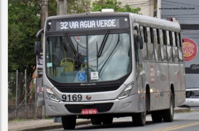 Blumenau (SC) aumenta para R$ 7  valor da passagem paga em dinheiro nos ônibus municipais