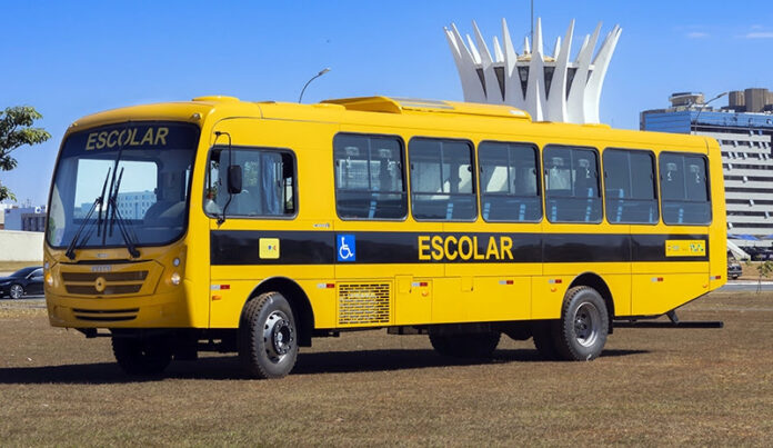 Caminho da Escola terá licitação reaberta para a compra de 7.470 ônibus escolares