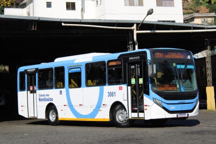 Cidade das Hortênsias incorpora novos ônibus à frota em Petrópolis (RJ)