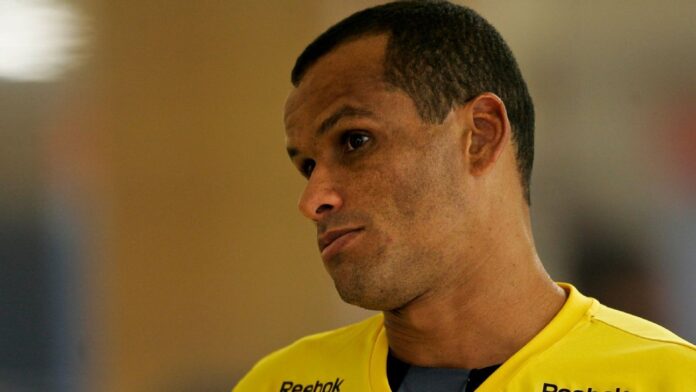 Com Rivaldo e sem Marquinhos, seleção ganha reforços, mas ainda treina incompleta antes de enfrentar a França