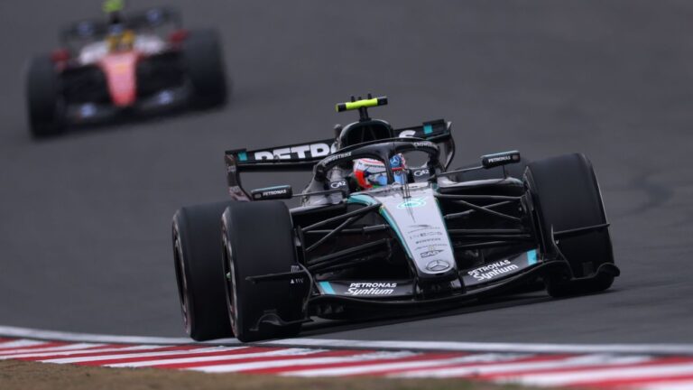 Kimi Antonelli se consagra no GP da China e recoloca a Itália no topo da Fórmula 1 após 20 anos