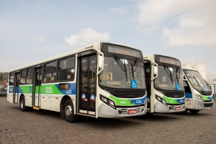 Prefeitura de Poços de Caldas (MG) estabelece subsídio de R$ 1,25 milhão para transporte coletivo e redução da tarifa para R$ 5,00