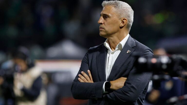 São Paulo demite Hernán Crespo e busca novo técnico para sequência da temporada