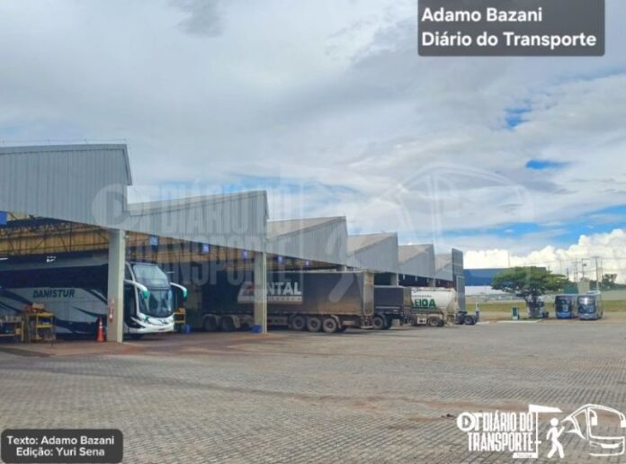 Scania disponibiliza quatro modelos de ônibus a biometano/GNV no Brasil e vê entrega em Goiânia como incentivo a operadores de todo o País