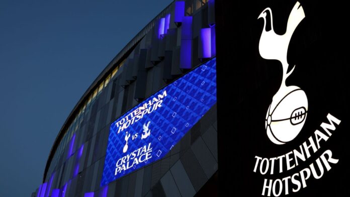 Se a moda pega no Brasil? Como falta de público fez Tottenham perder até patrocínio milionário e o que assistir no Disney+