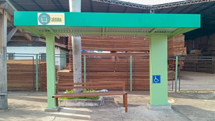 Várzea Grande (MT) ganha 25 novos pontos de ônibus