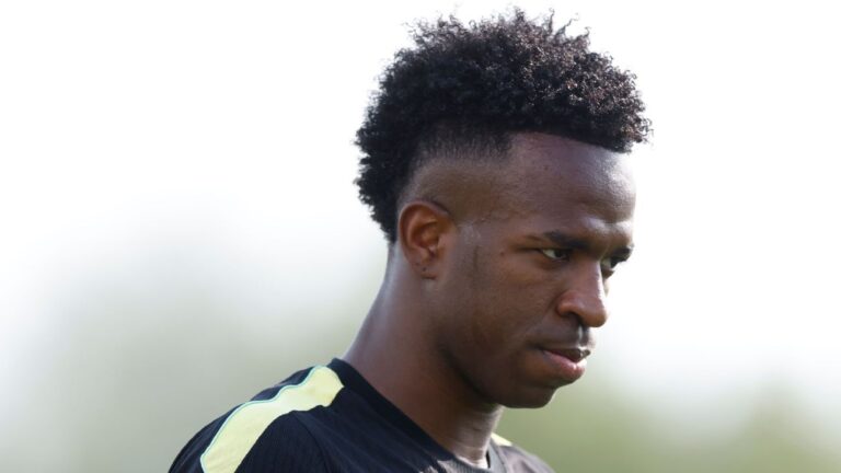 Vinicius Jr. responde se seleção brasileira só tem chance na Copa com Neymar: ‘Sou suspeito para falar’