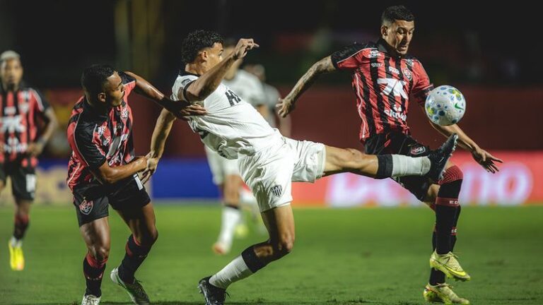 Vitória anula Atlético-MG no Barradão, amplia tabu e volta a vencer no Brasileirão