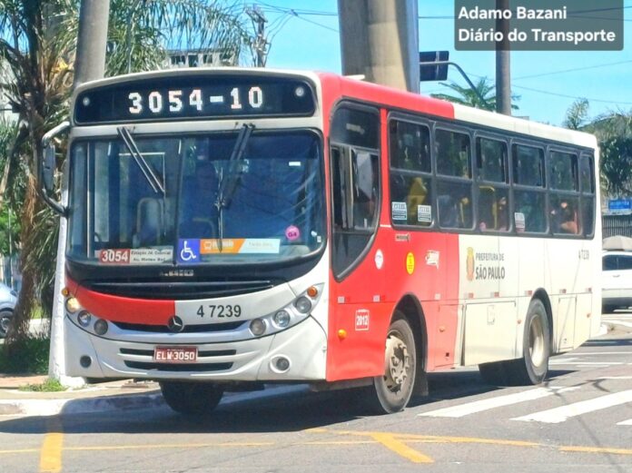 Prefeitura de São Paulo atualiza contratos com empresas de ônibus permitindo modelos mais velhos com medo de sistema entrar em colapso por falta de veículos