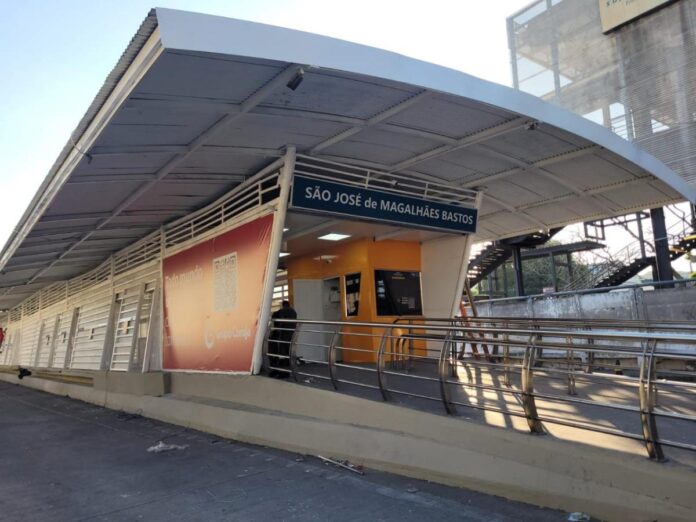 Atingida por incêndio, Estação Magalhães Bastos, do BRT do Rio de Janeiro, reabre neste sábado (25)