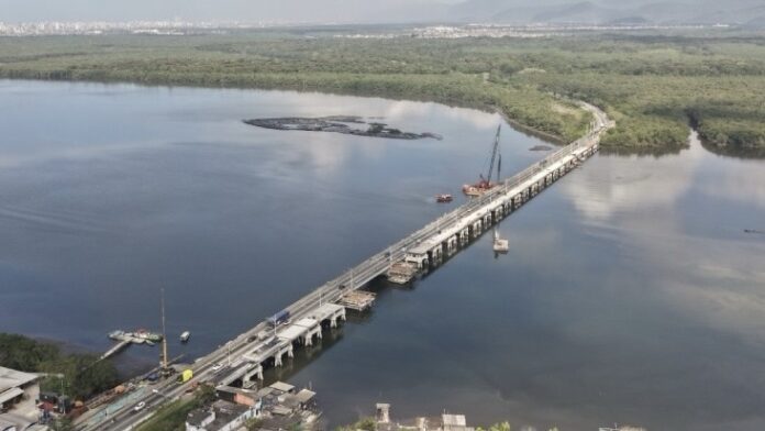 CPTM conclui obras na Ponte A Tribuna, em Santos (SP)