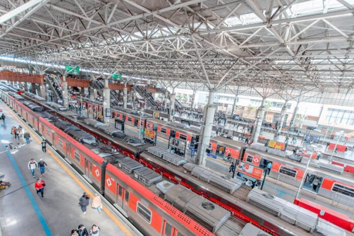 CPTM terá alterações na circulação entre domingo (19) e terça-feira (21) no feriado de Tiradentes