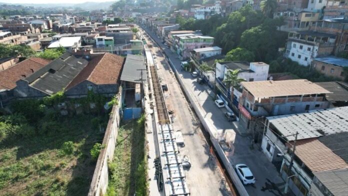 Governo da Bahia suspende licitação de trecho do VLT de Salvador