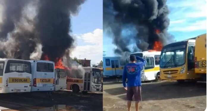 Incêndio atinge ônibus escolares próximo a posto de combustíveis em Picos (PI) neste sábado (4)
