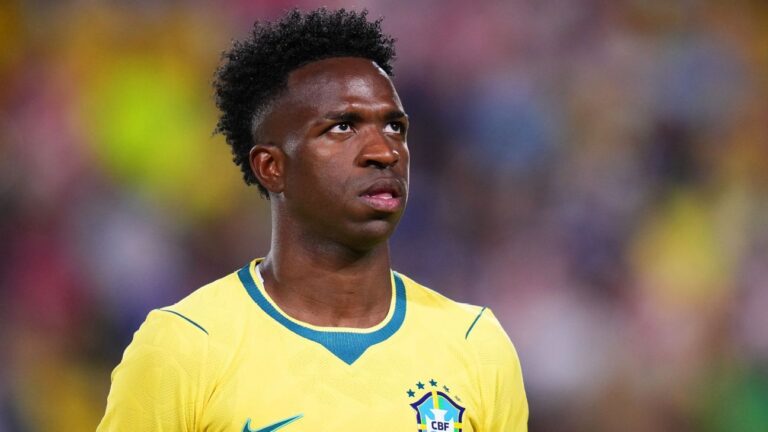 Jornal espanhol critica Brasil de Ancelotti por partida sem brilho: ‘Vive de Vinicius Jr. e também de Endrick, que evitou um papelão’