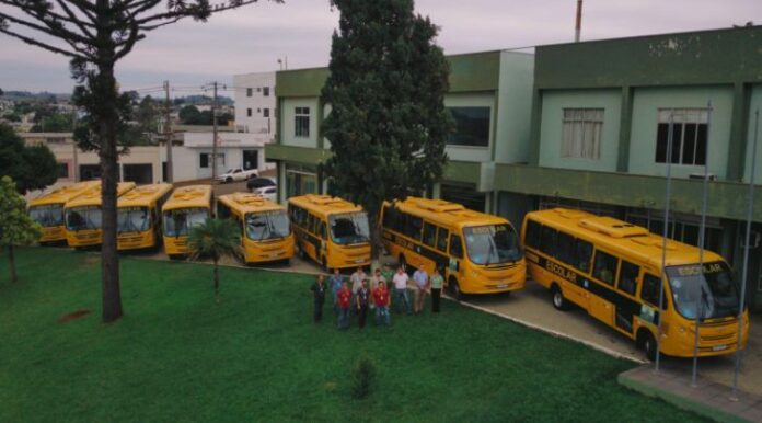Marmeleiro (PR) investe mais de R$ 3,6 milhões na compra de novos ônibus escolares