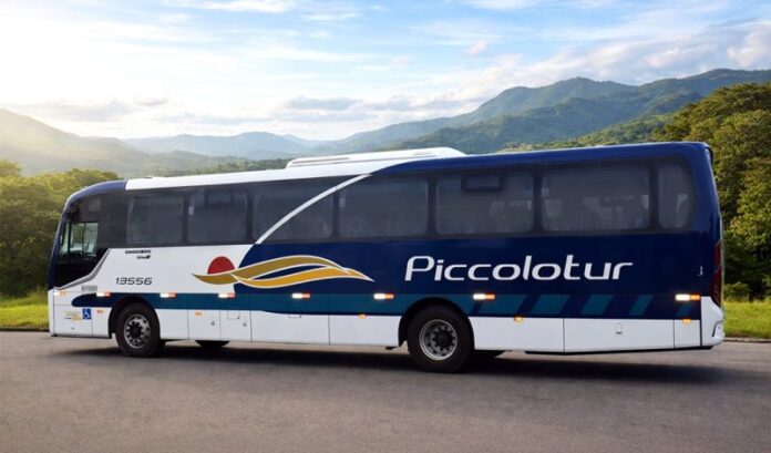 Piccolotur e Visatur ampliam frota de fretamento com 12 novos ônibus da Busscar EL Buss FT