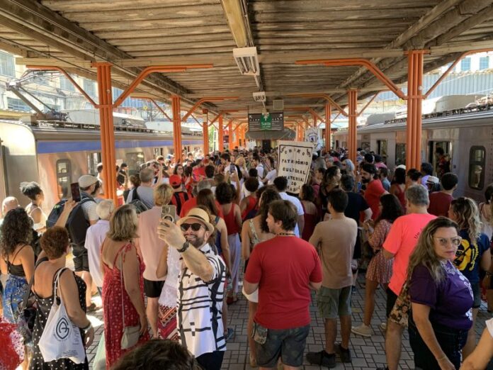 SuperVia celebra 13 anos do Trem do Choro, no Dia Nacional do Choro