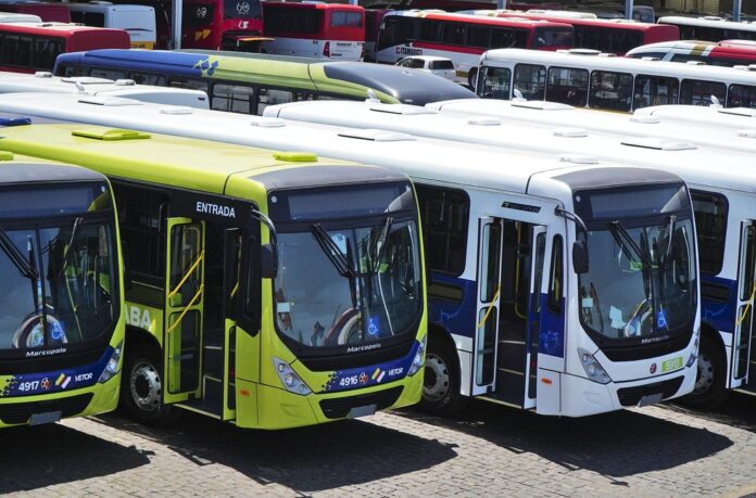 Tarifas de ônibus em Uberaba (MG) estão mais caras a partir deste domingo (05)